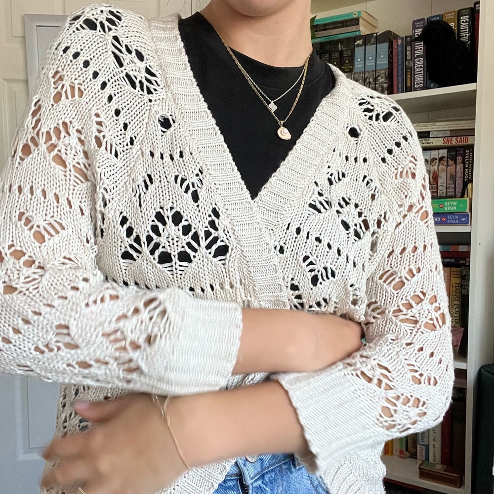 Crochet shrug - Picture 2 of 4